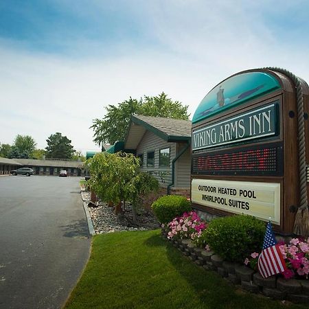Viking Arms Inn - Ludington Ngoại thất bức ảnh