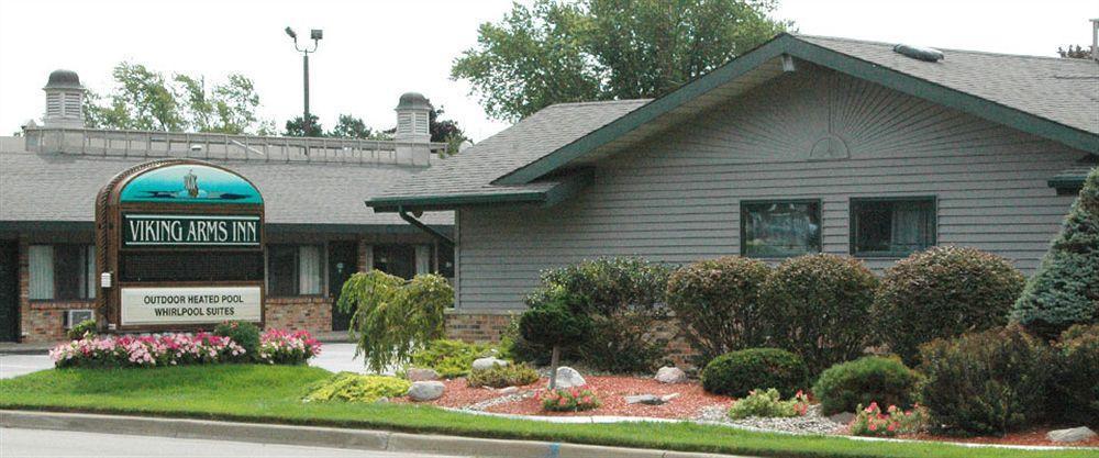 Viking Arms Inn - Ludington Ngoại thất bức ảnh